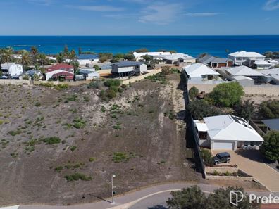 46 Stillwater Avenue, Drummond Cove WA 6532