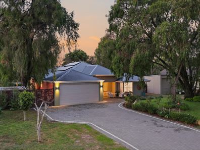 17 Lincoln Street, Abbey WA 6280