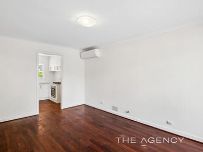 21A Sturtridge Road, Lockridge WA 6054