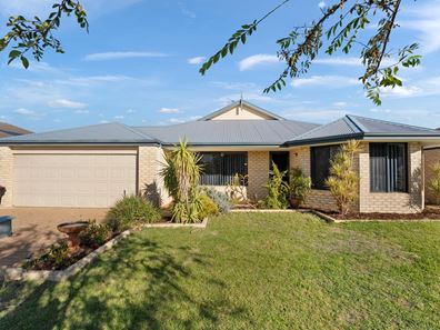28 Montilla Crescent, Port Kennedy WA 6172