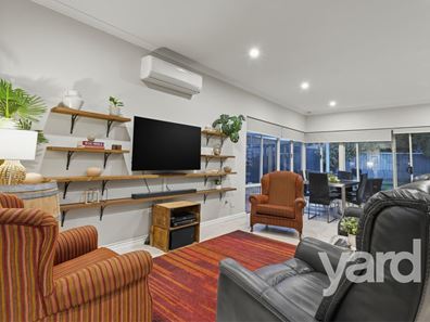 19 Jagoe Loop, Willagee WA 6156