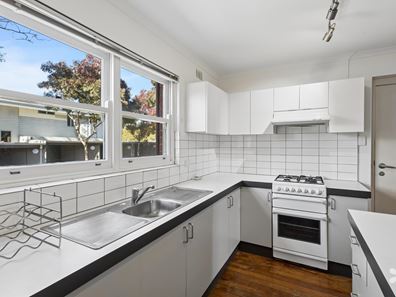 5/106 McDonald Street, Como WA 6152
