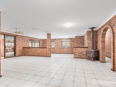 3 Ridley Road, Woorree WA 6530