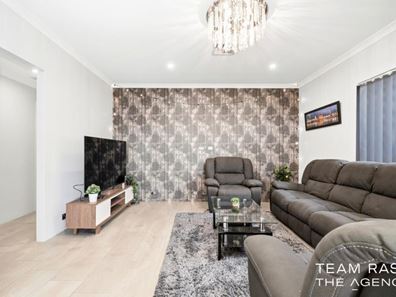 35 Radiant Loop, Dayton WA 6055