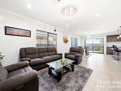 35 Radiant Loop, Dayton WA 6055