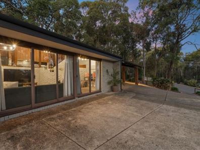25 Kurrajong Street, Roleystone WA 6111