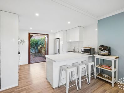 10C Halkin Place, Hamilton Hill WA 6163