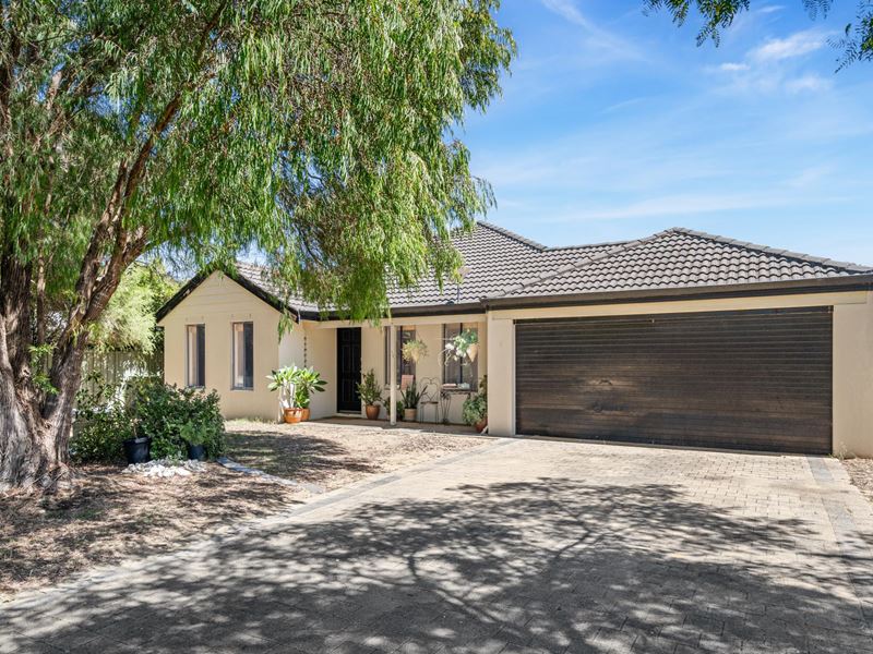 71 Leschenaultia Avenue, Margaret River WA 6285