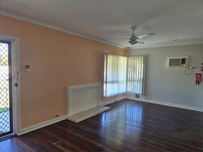 9 Ilma Street, Gosnells WA 6110