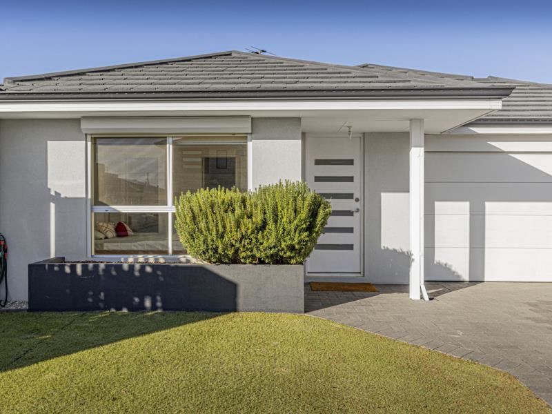 40 Graceland Avenue, Landsdale WA 6065