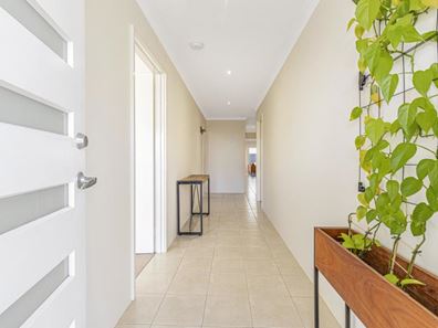 40 Graceland Avenue, Landsdale WA 6065