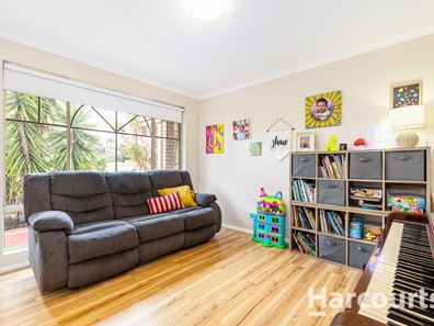 9 Brake Court, Banksia Grove WA 6031