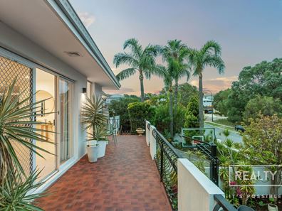 30 Weldon Way, City Beach WA 6015