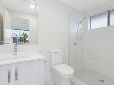 7 Magnificent Drive, Mandogalup WA 6167