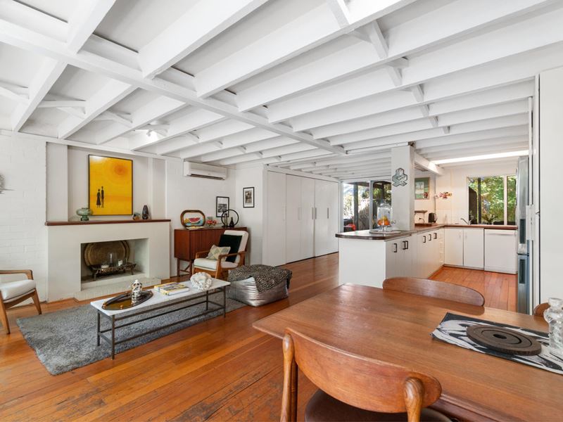 17 Reginald Street, Cottesloe WA 6011
