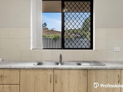 4/360 Acton Avenue, Kewdale WA 6105