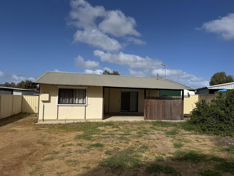 8 Starfire Close, Kalbarri WA 6536