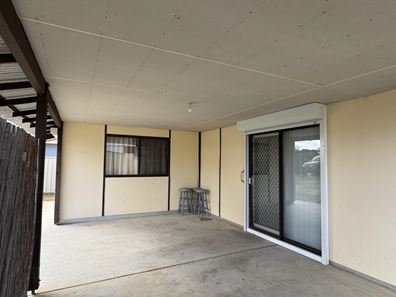 8 Starfire Close, Kalbarri WA 6536