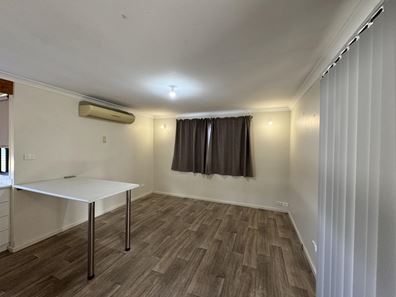8 Starfire Close, Kalbarri WA 6536