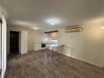 8 Starfire Close, Kalbarri WA 6536