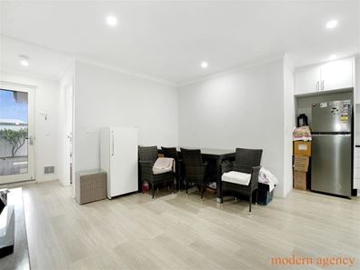 4 Yenisey Crescent, Beechboro WA 6063