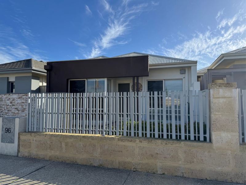 96 Aurea Boulevard, Golden Bay