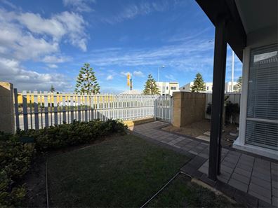96 Aurea Boulevard, Golden Bay WA 6174