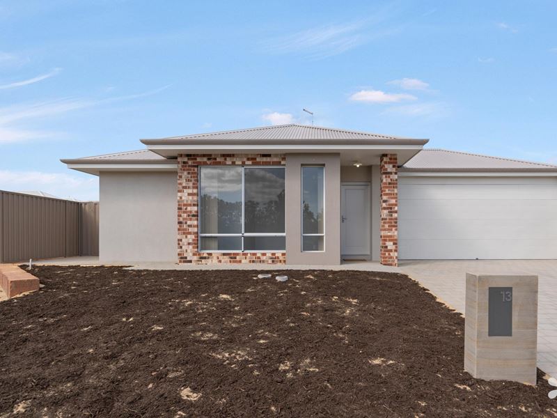 13 Parco Glade, Hammond Park WA 6164