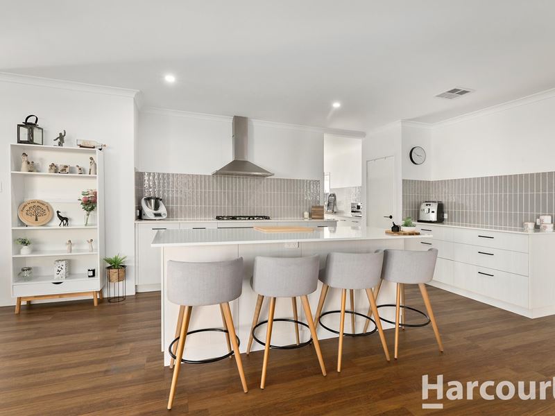 28 Goldsworthy Loop, Dawesville WA 6211