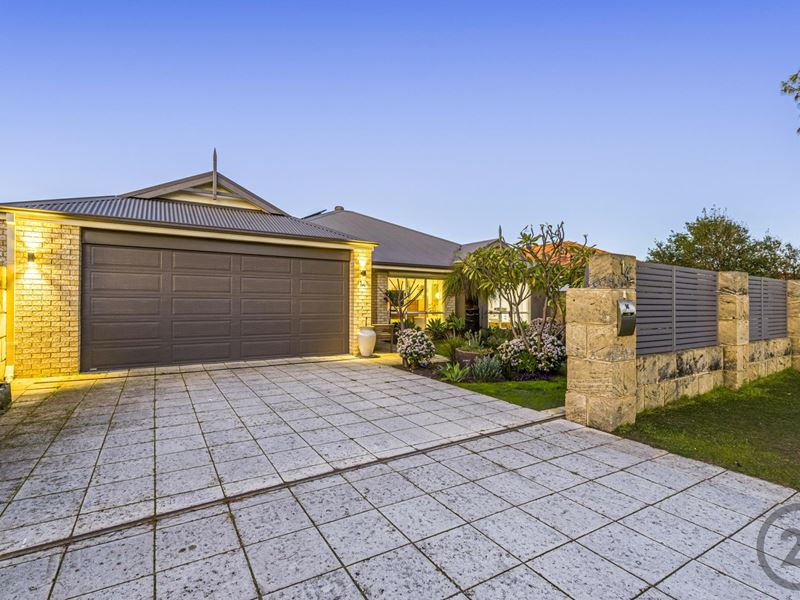 14 Possum Drive, Wannanup WA 6210