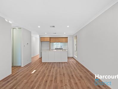 15 Malachite Way, Henley Brook WA 6055