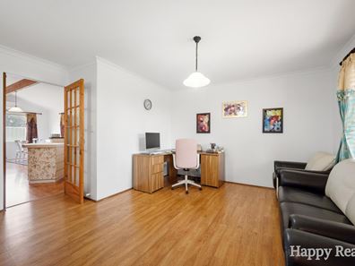 1 The Ramble, Canning Vale WA 6155