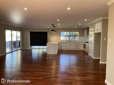 24 Woody Avenue, Castletown WA 6450