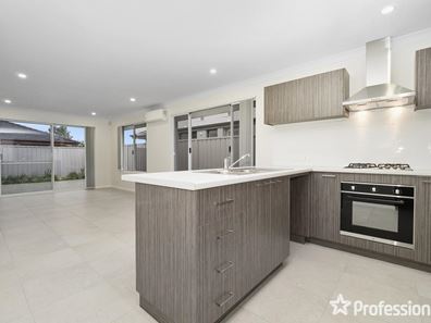 9C Loxwood Road, Balga WA 6061