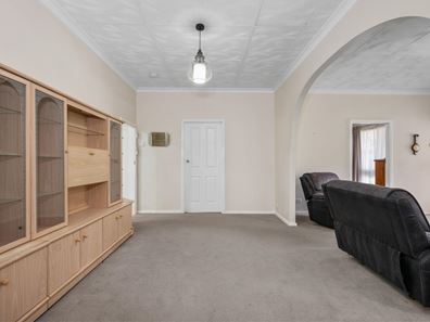 34 Campbell Street, Lamington WA 6430