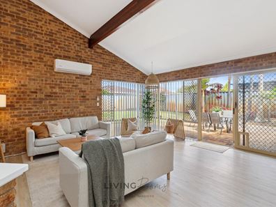 Room/5  8 Cornwall Close, Morley WA 6062
