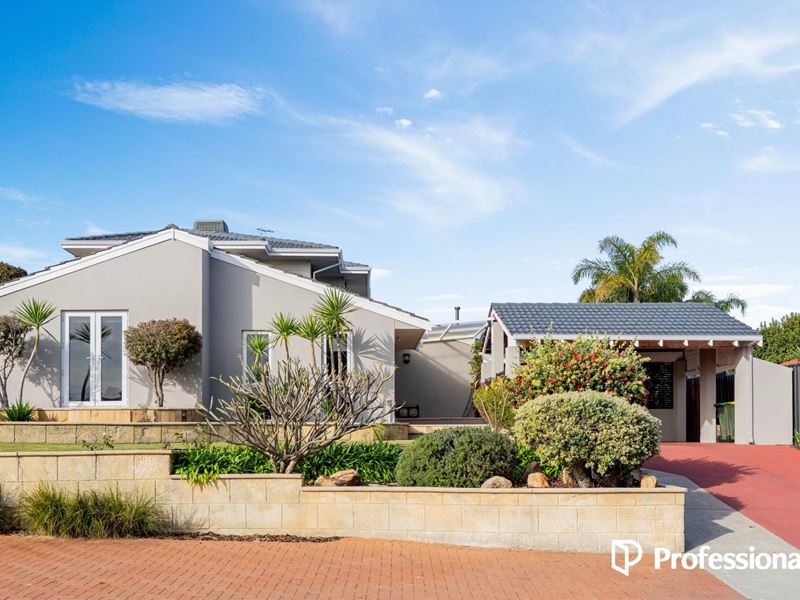 4 Hunt Lane, Kingsley WA 6026