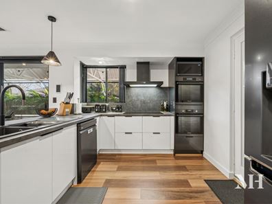 5 Vasse Way, Gosnells WA 6110