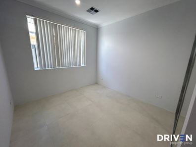 4 Langshan Street, Southern River WA 6110