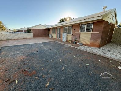 7/4 Haines Road, South Hedland WA 6722