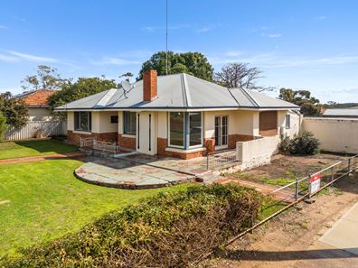 14 High Street, Goomalling WA 6460