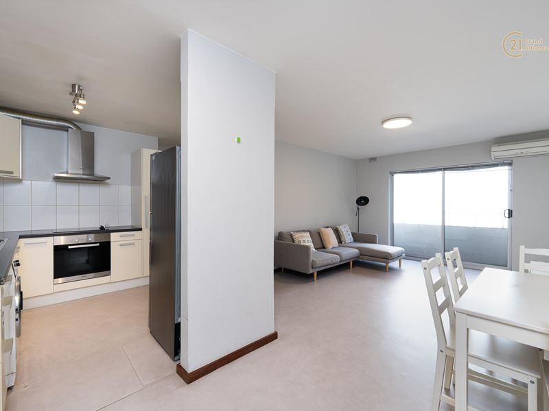 13/132 Mounts Bay Road, Perth WA 6000