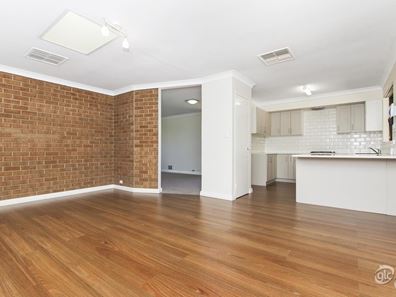 3 Mollerin Place, South Lake WA 6164