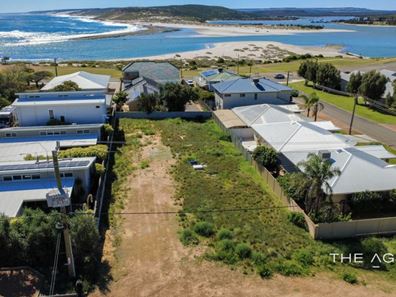 13 Hackney Street, Kalbarri WA 6536