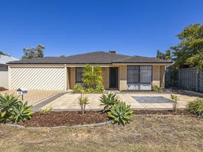 66 Lithgow Drive, Clarkson WA 6030