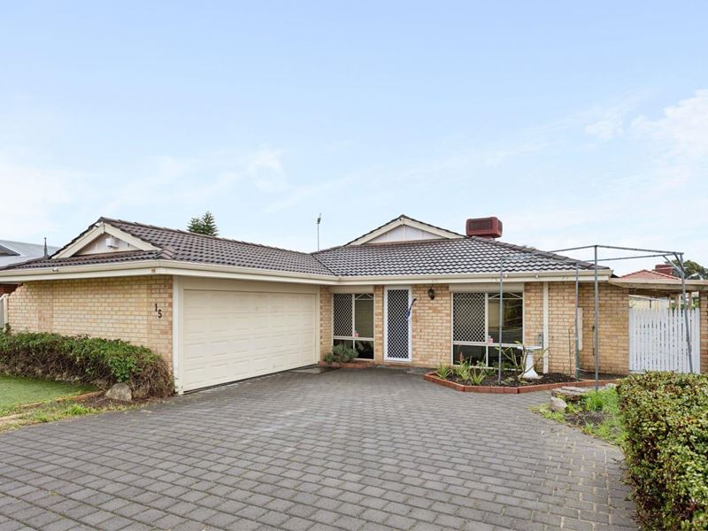 15 Snowdonia Court, Ballajura