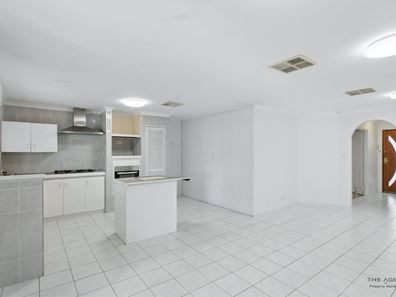 15 Snowdonia Court, Ballajura WA 6066