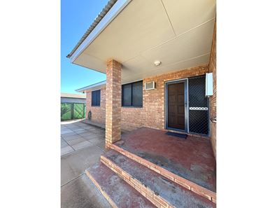 35 Crowther  Street, South Carnarvon WA 6701