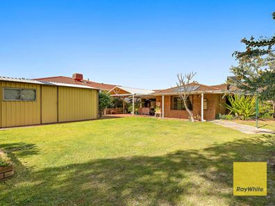 59 Regal Drive, Thornlie WA 6108