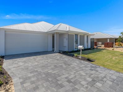 3 Parsons Way, South Yunderup WA 6208